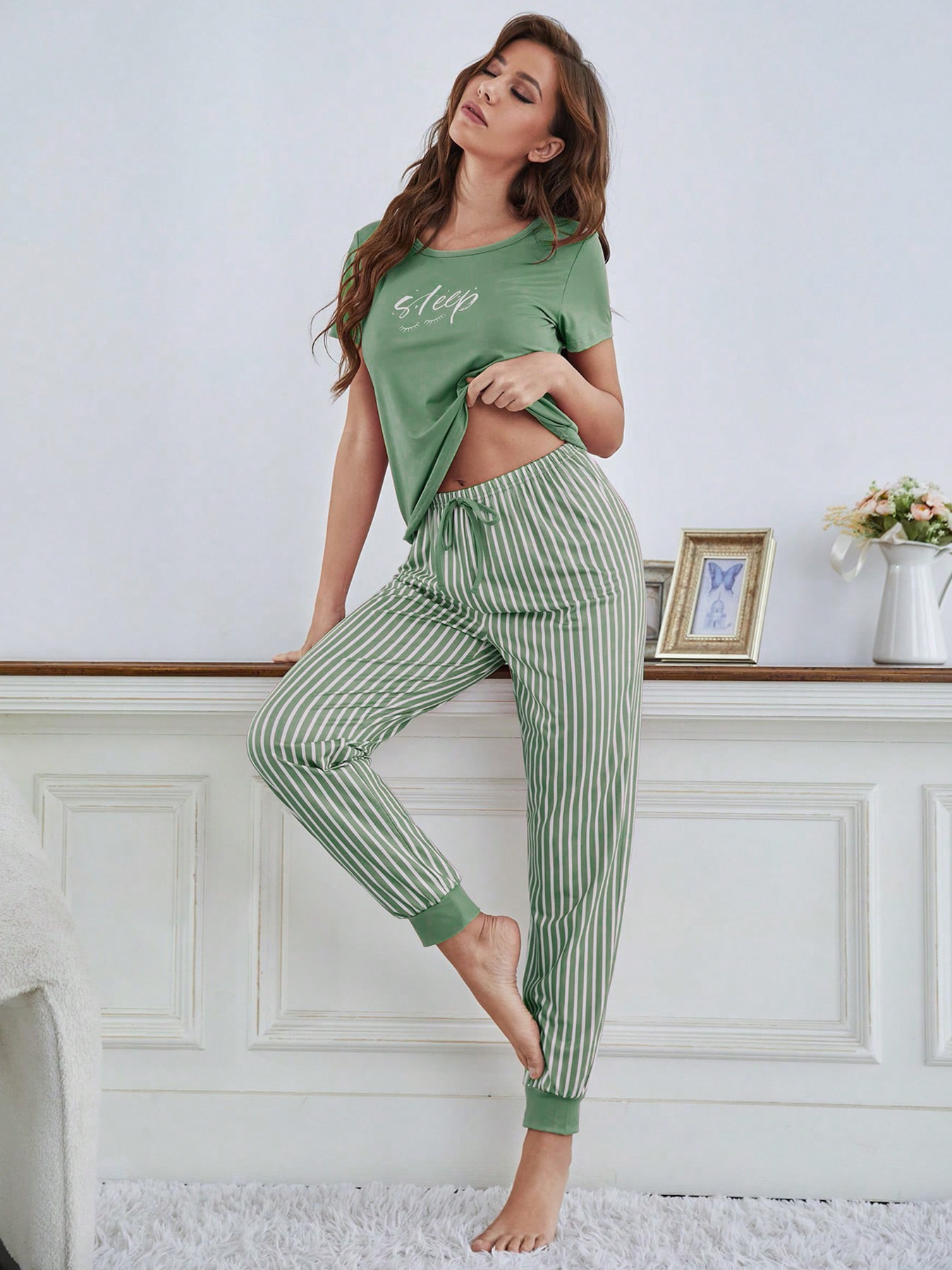 Fashion Short Sleeve Letter Print Lounge Set Women Loungewear & Sleepwear